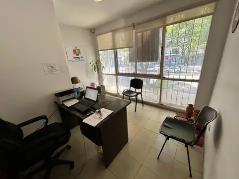 Av Pellegrini 3400, Oficina/Local Comercial, excelente zona