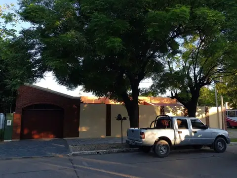 CALLE 19  NICOLAS AVELLANEDA 300