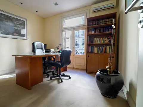 Oficina en Venta en Retiro, USD 295.000
