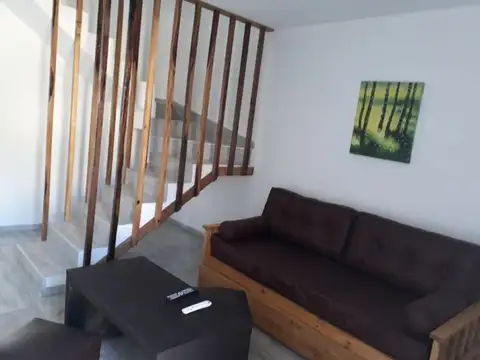 Departamento 3 ambientes con 6 baños