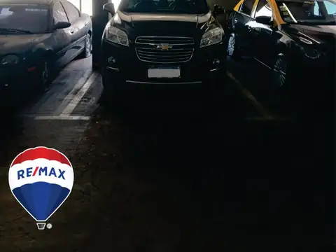 Cochera amplia Amenabar 1500 - OPORTUNIDAD