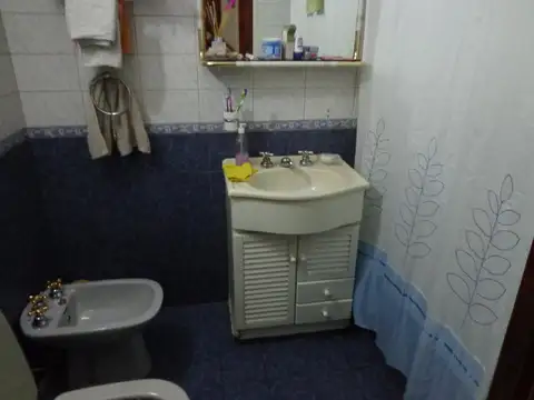 Departamento 4 ambientes con 1 baño