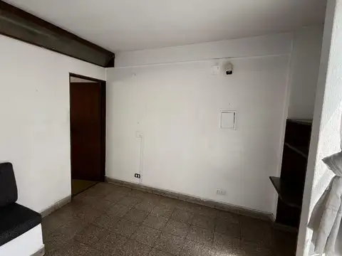 Oficina en Alquiler 40 años