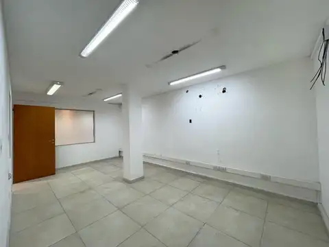 Local en Venta Via Pública