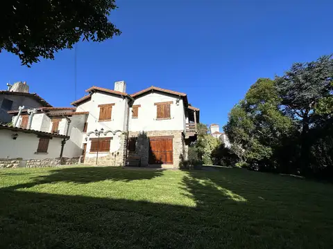 Casa en Venta de 5 dormitorios