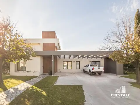 Venta casa 3 dormitorios Kentucky Club de Campo Barrio Privado