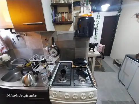 Depto Tipo Casa 2 ambientes con 1 baño