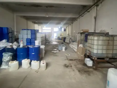 Galpon en Venta en Caseros, USD 250.000