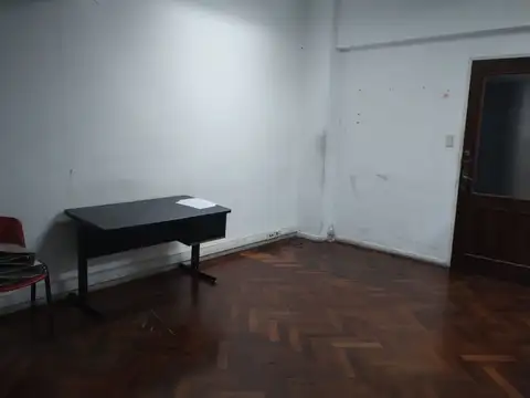 Chacabuco 300, Piso 3