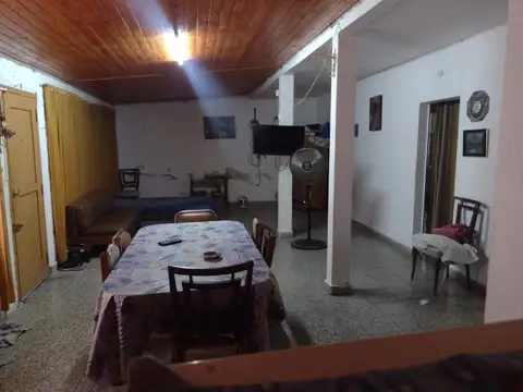 HIPÓLITO YRIGOYEN 1300