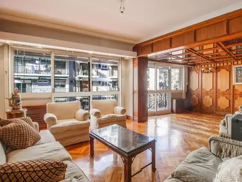 Departamento en Venta de 4 dormitorios