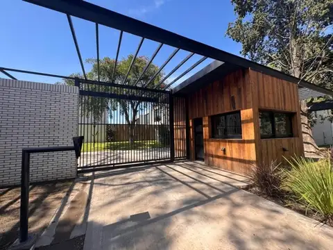 CASA TIPO DUPLEX 4 AMBIENTES EN VENTA EN CANNING