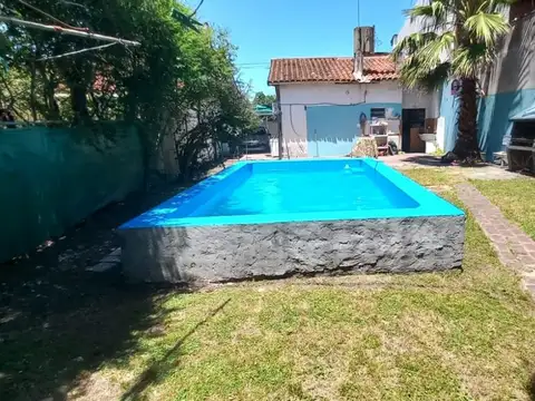 Casa 3 ambientes con 1 baño