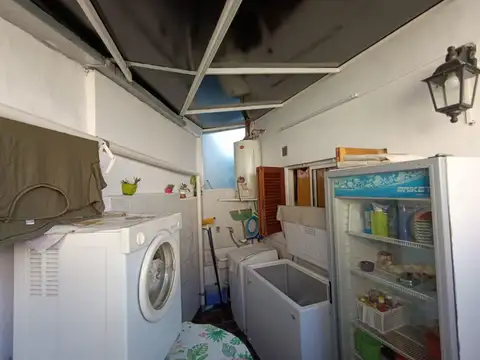 Depto Tipo Casa 3 ambientes con 2 baños
