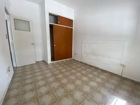 Depto Tipo Casa en Venta 28 años