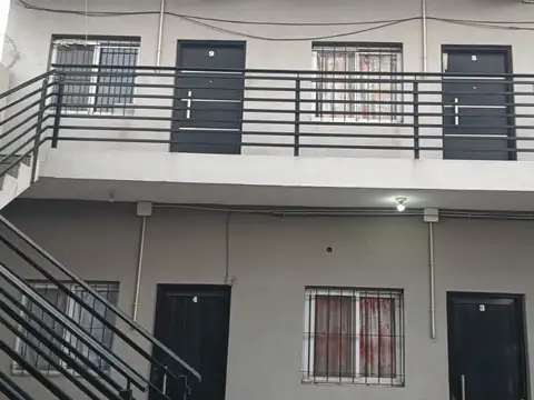 La Bastilla 5700, Piso 1