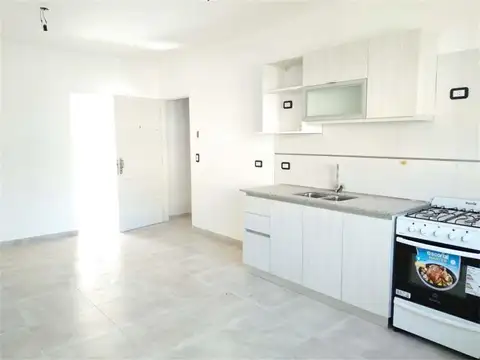 VENDE HERMOSO DEPARTAMENTO 2 AMB EN JOSÉ L SUAREZ 
