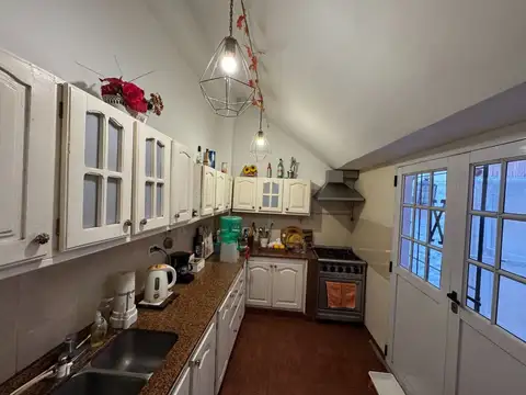 VENTA CASA 7 AMB CON JARDIN EN FLORIDA