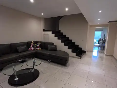 Casa en Venta en Villa del Parque, USD 590.000