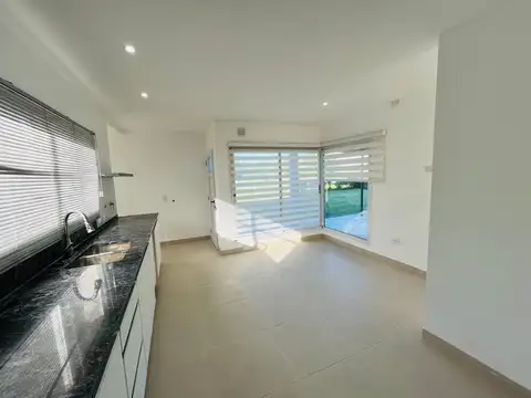 CASA 4 AMB VENTA SANTA INES CANNING A ESTRENAR