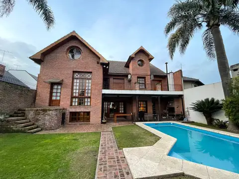 Casa en Venta en Haedo, USD 650.000