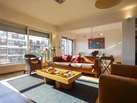 Av. Las Heras al 1900