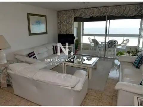 Departamento en Venta de 4 ambientes