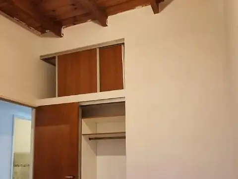 Casa en Alquiler de 1 dormitorio