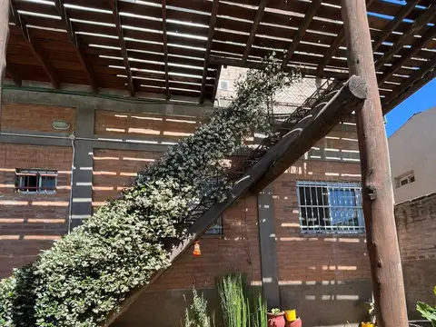 Departamento En Venta Sierra De La Ventana. Luminoso, Cómodo Y Excelente Ubicación.