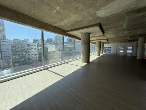 Oficina en Alquiler al Norte