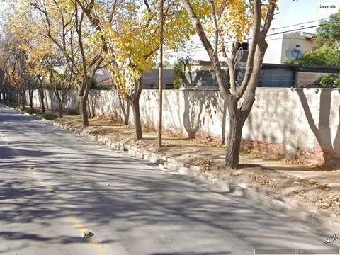 Terreno en Venta 33  mts Fondo