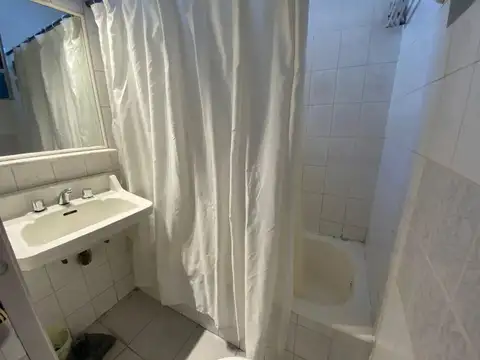 Departamento en alquiler Temporal en Recoleta. Studio todo luz.