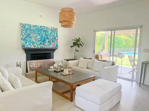 Casa en Alquiler Temporal de 4 dormitorios