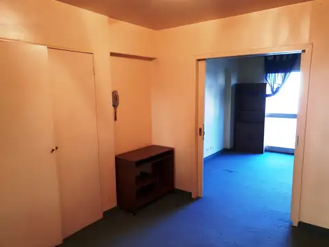 2 Ambientes Amoblado - Talcahuano al 400/Disponible para Ingresar en Abril