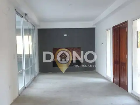 Casa en Venta en Countries y Barrios Cerrados en Berazategui, USD 360.000