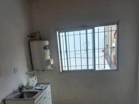 Depto Tipo Casa en Alquiler de 1 dormitorio