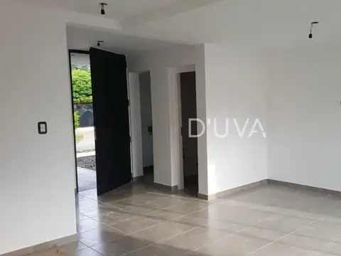 Depto Tipo Casa en Venta de 4 ambientes