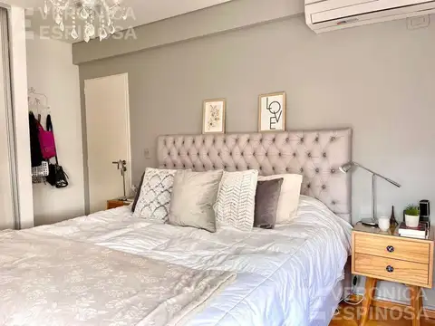 Depto Tipo Casa en Venta en Castelar Norte, USD 167.000