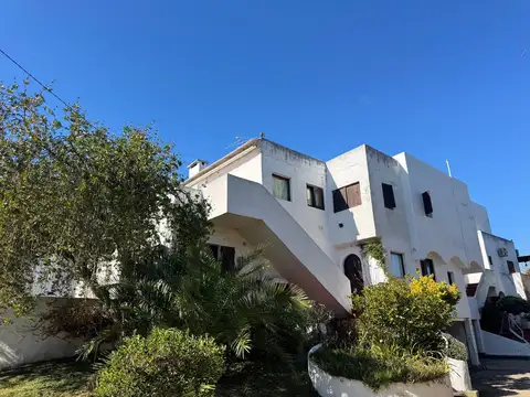 Depto Tipo Casa en Venta 35 años