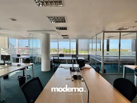 Oficina en Alquiler sobre Av. Del Libertador Piso entero con 2 cocheras Vista al Río