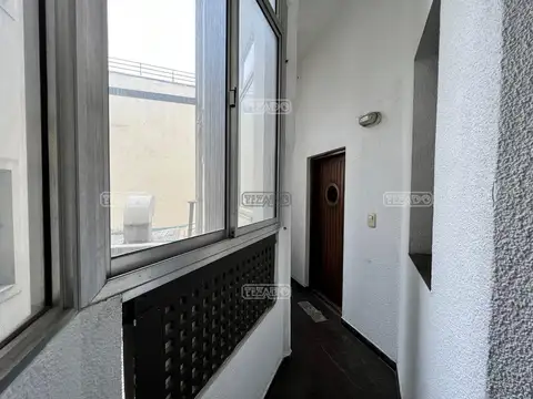 Oficina en Venta 60 años