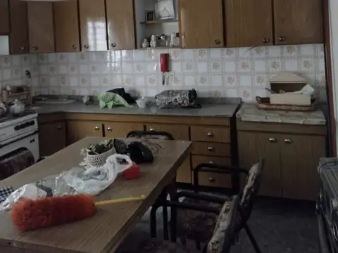 Depto Tipo Casa 3 ambientes con 2 baños