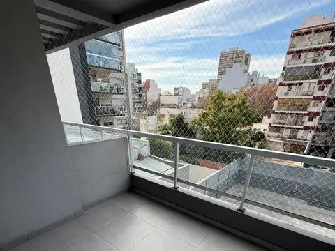 Departamento 4 ambientes con 3 baños