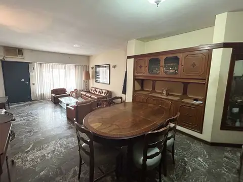 Casa en Venta en Pompeya, USD 174.000