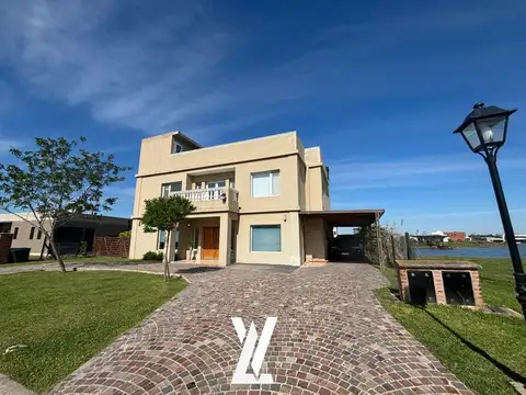 Roque Petrochi al 5300