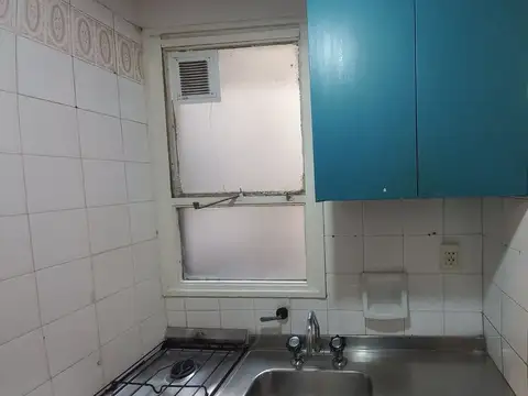 Alquiler monoambiente USO PROFESIONAL -Cabildo 900