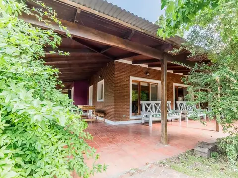 CASA QUINTA 5 AMBIENTES EN VENTA EN CANNING