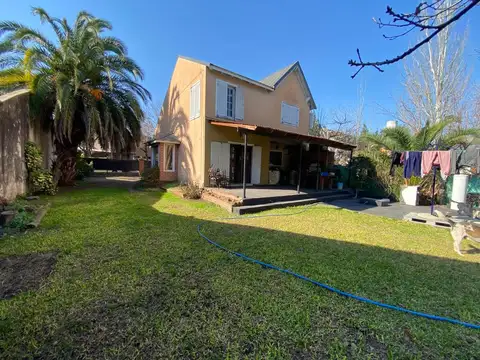 VENTA EXCELENTE PROPIEDAD UBICADA EN EL CORAZON DE ITUZAINGO < 