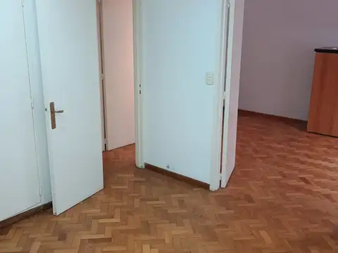 Tucumán 900, Piso 4