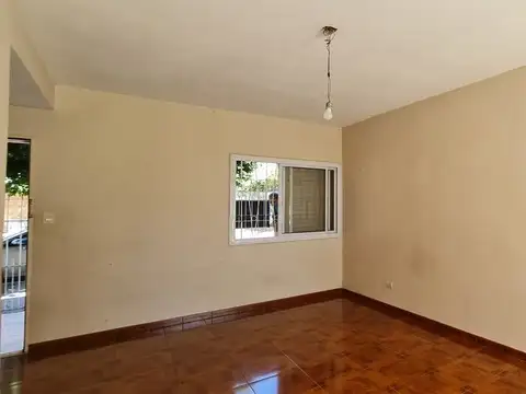 Casa en Venta en Quilmes, USD 85.000